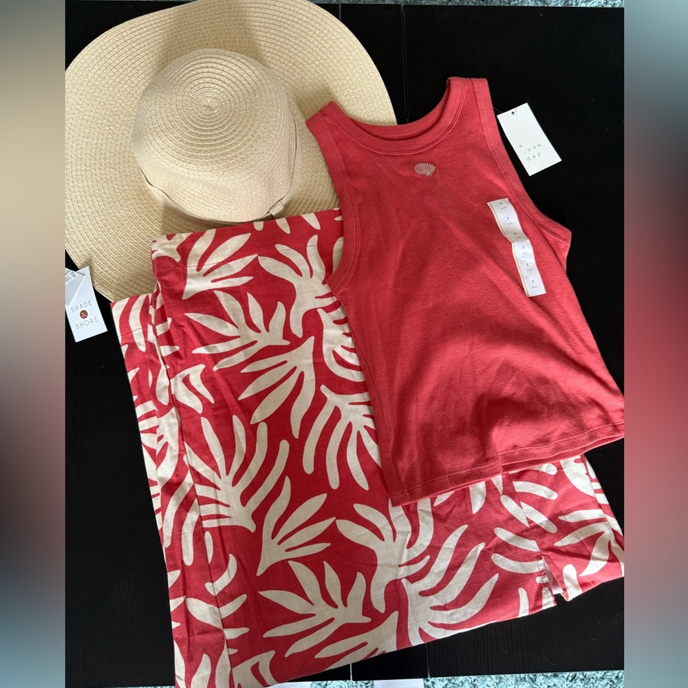 Target Shade & Shore + A New Day. Cami, skirt and sun hat set